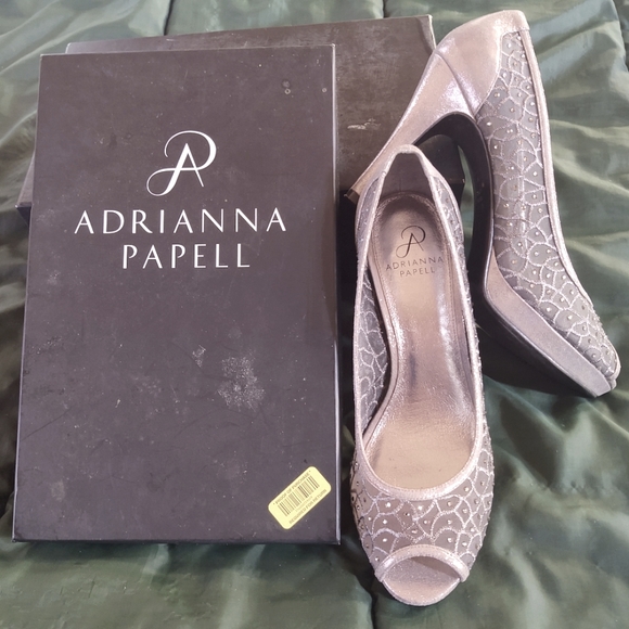 Adrianna Papelle Crystal And Silver Heels.  Size 9.5 - Picture 1 of 1